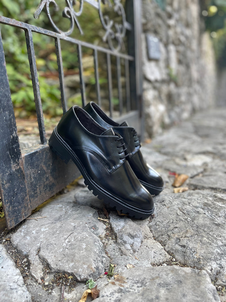 William Mocassino Derby Uomo in Vera Pelle Abrasivata