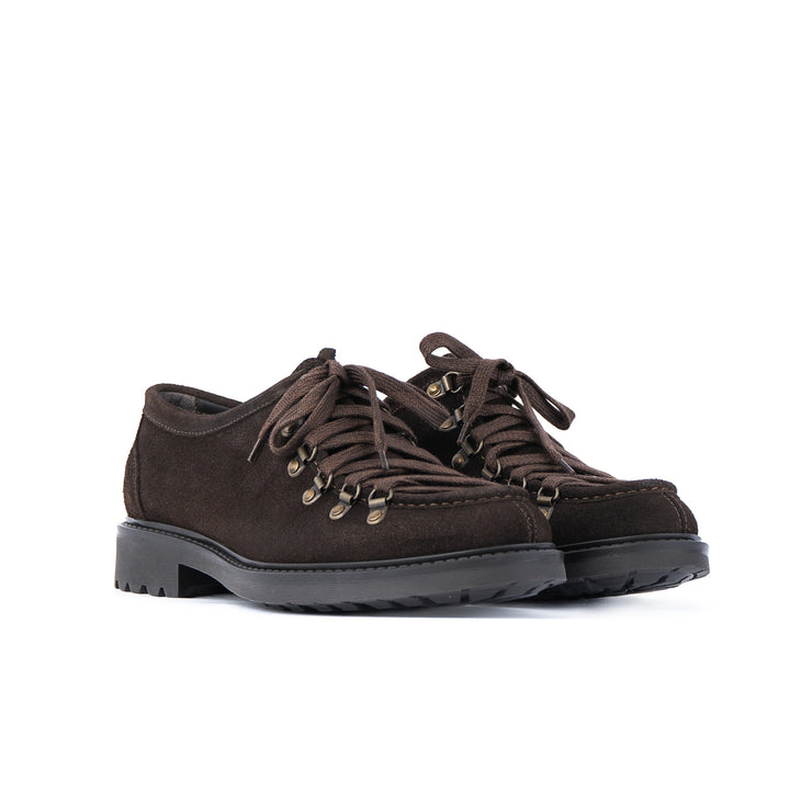 Trek ingegnere stringate in camoscio