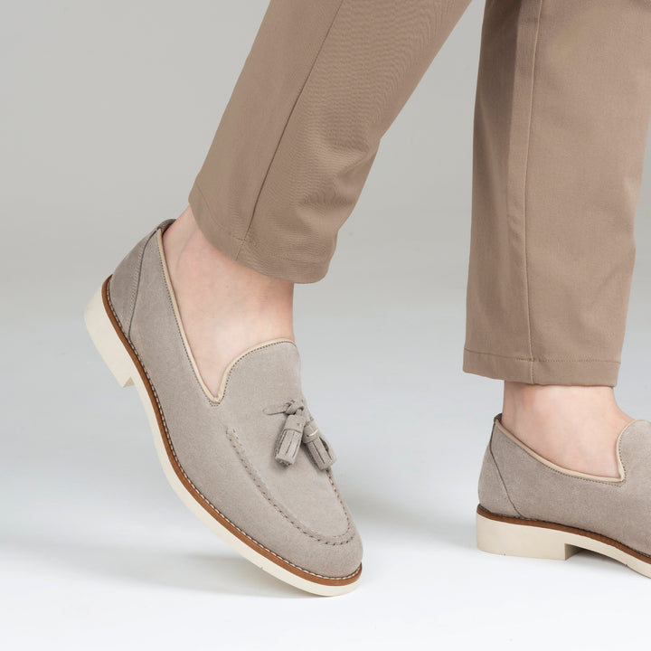 #colore_taupe