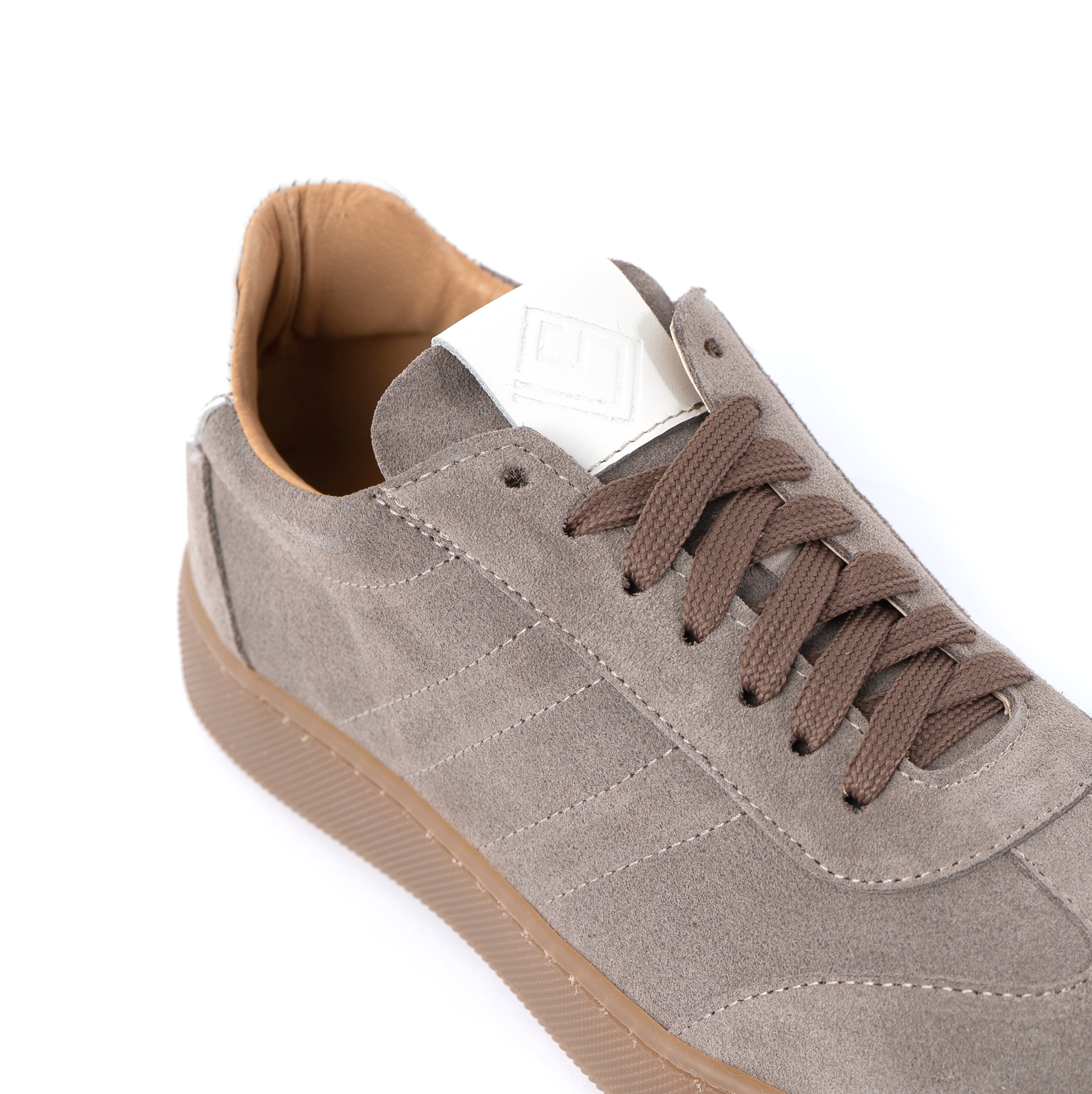 New Fusion sneakers basse uomo in morbido camoscio