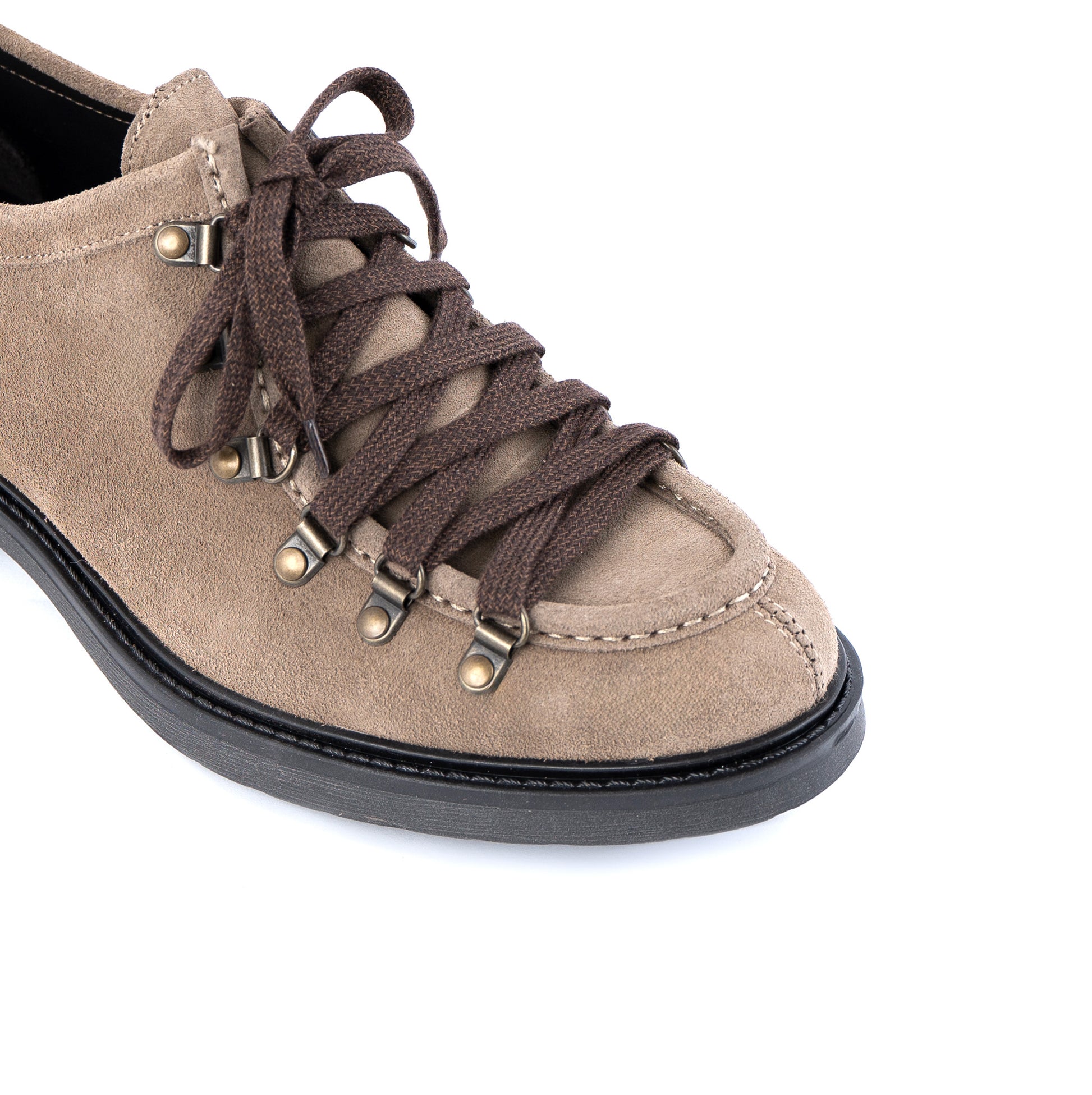 Trek ingegnere stringate in camoscio